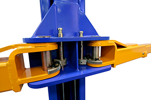 Two Post Hoist